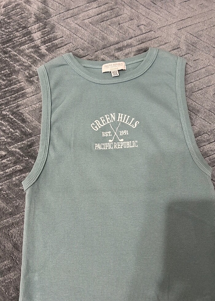 Pull n bear kolsuz tshirt - Görsel 2