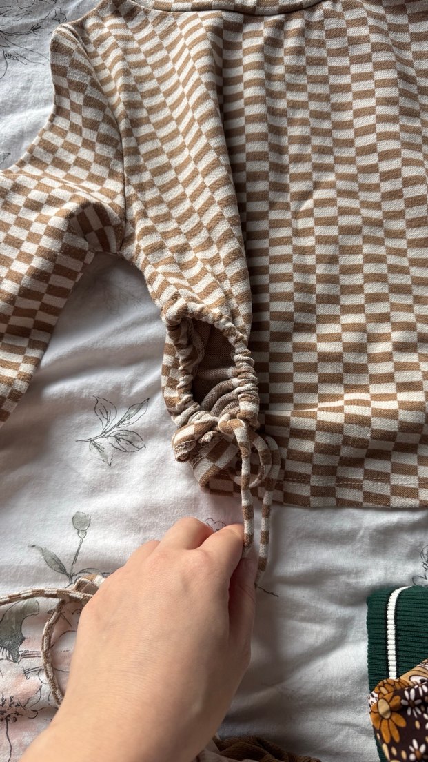 Koton bej kareli bel detay üst - Görsel 3