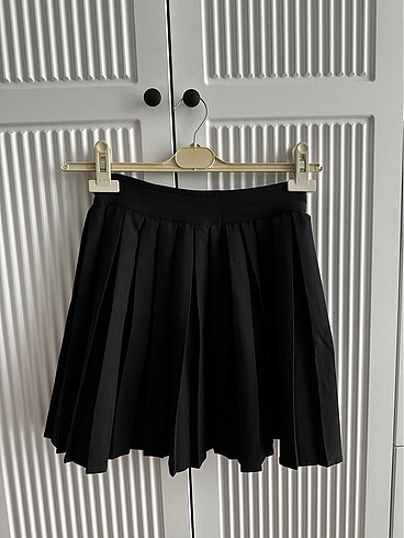 Trendyolmilla siyah mini etek