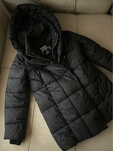 stradivarius mont