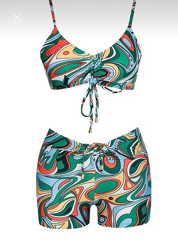 Diğer Pareolu şortlu bikini takımı