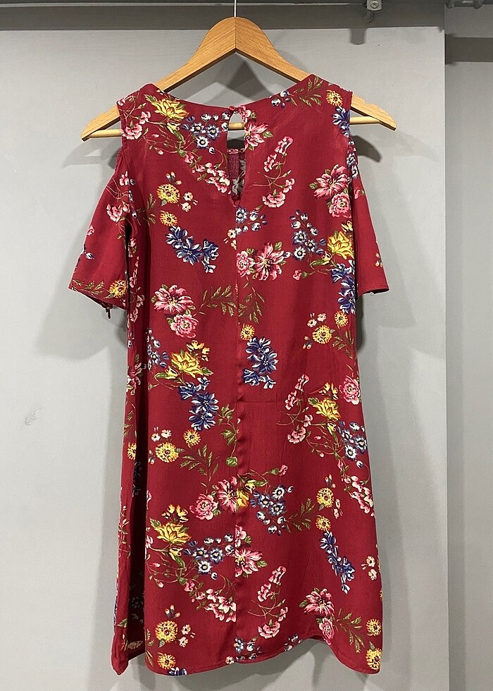 Omuz detaylı elbise - Görsel 4