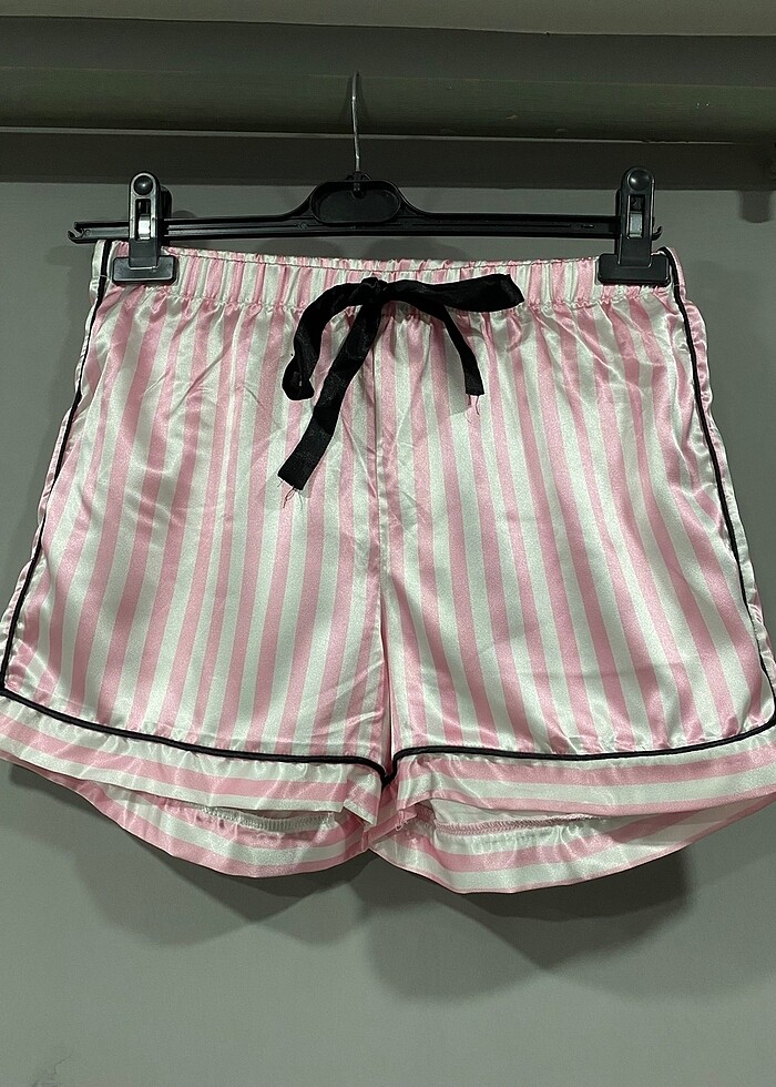 Victoria?s Secret şort pijama takımı - Görsel 5