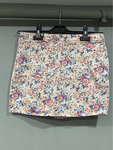 Çiçek desenli mini etek - Görsel 4