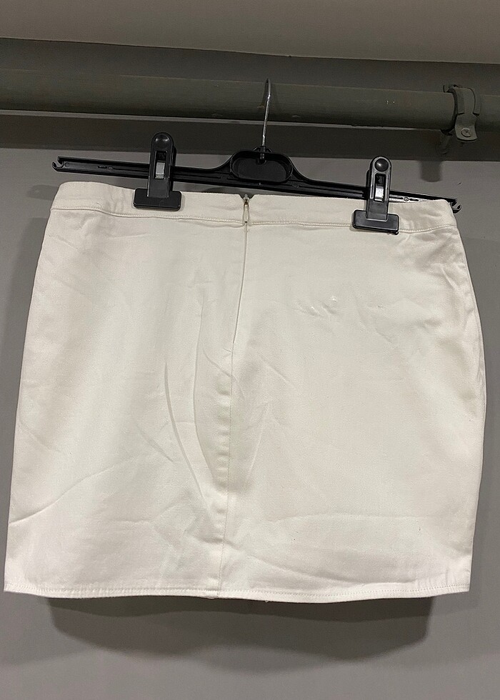 Beyaz düz mini etek - Görsel 3