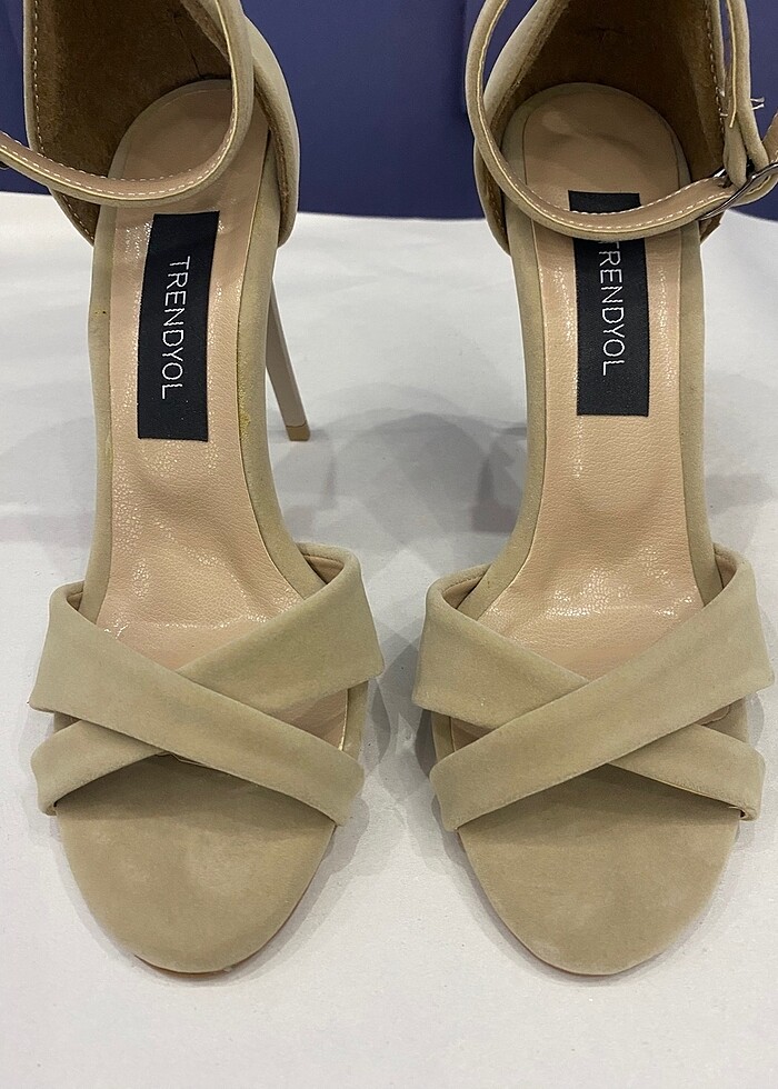 Önü çapraz açık süet ayakkabı - Görsel 3