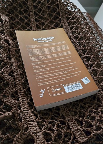 Siyasi İdeolojiler - Andrew Heywood - Görsel 2