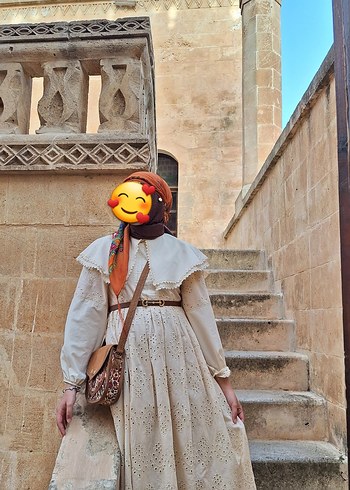 Bohem Tarzı Uzun Bej Elbise