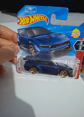 Hot Wheels 5'li Renkli Oyuncak Araba Seti - Görsel 3