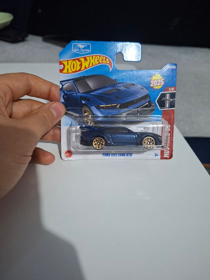 Hot Wheels 5'li Renkli Oyuncak Araba Seti - Görsel 2
