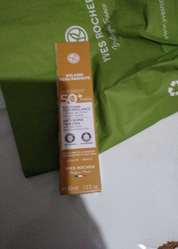 Yves Rocher SPF 50+ Parlaklık Önleyici Güneş Kremi - Görsel 2