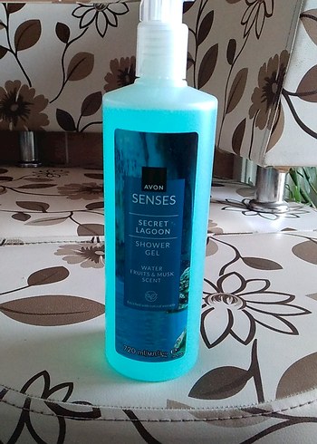 Avon Senses Secret Lagoon Duş Jeli 720 ml - Görsel 2