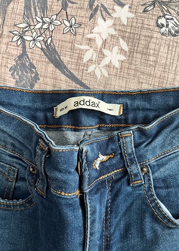 Kadın Lacivert Bol Kesim Midi Kot Pantolon - Görsel 8