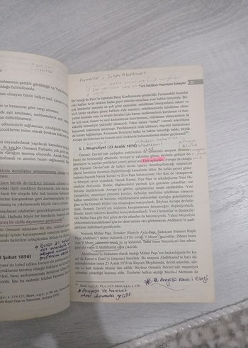  Beden Renk Atatürk İlkeleri ve İnkılap Tarihi Kitabı