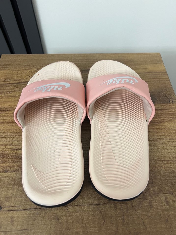Nike Pembe Kız Terlik - Görsel 3