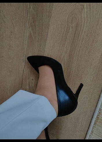 37 Beden siyah Renk Siyah stiletto orta topuk