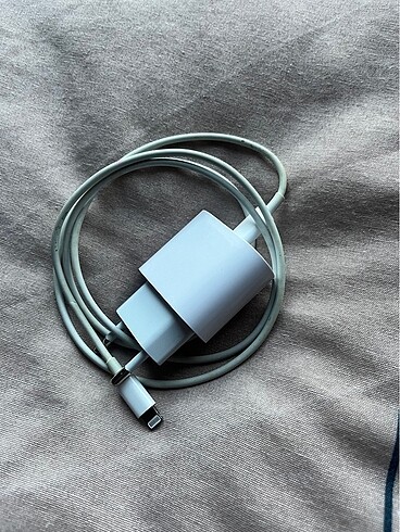 Apple Apple Şarj Aleti
