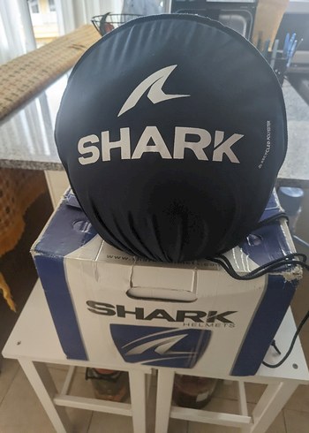 Kemerli Siyah Yılan Desenli Biker Kask Shark - Görsel 9