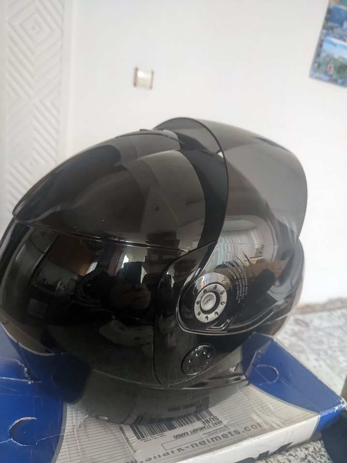 Kemerli Siyah Yılan Desenli Biker Kask Shark - Görsel 2