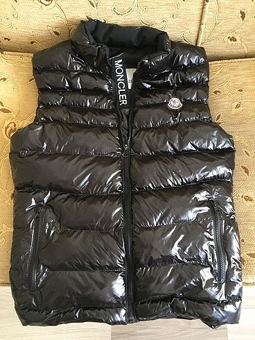 YELEK MONCLER