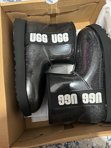 Ugg Ugg bot