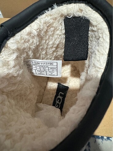 39 Beden Ugg WATERPROFF bot
