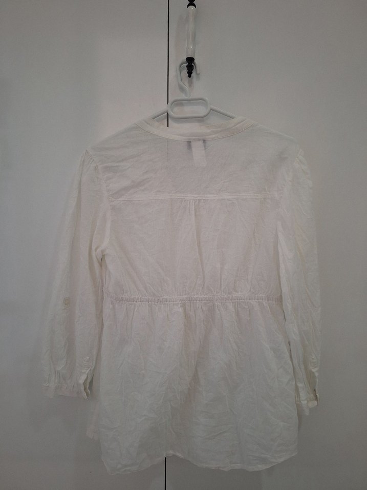 Düğmeli Beyaz Keten Kadın Gömlek - Görsel 2