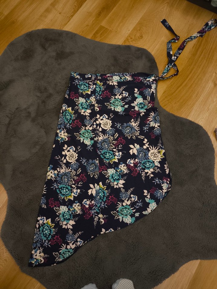 Çiçek Desenli Uzun Etek - Görsel 2