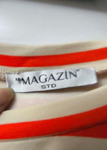 Kırmızı Çizgili Uzun Kollu Tişört - Görsel 4