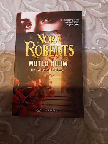 Nora Roberts Mutlu Ölüm 