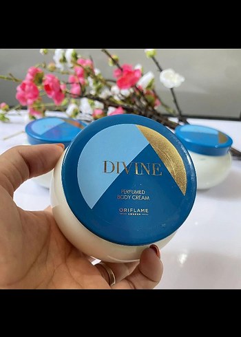 divine Nemlendirici Vücut Kremi Mavi Kapaklı - Görsel 3
