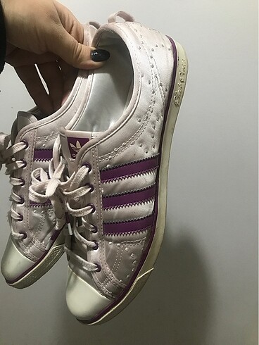 Adidas Orjinal Adidas bayan spor ayakkabı