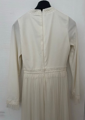 Uzun Kollu Beyaz Düz Kesim Gelinlik - Görsel 6