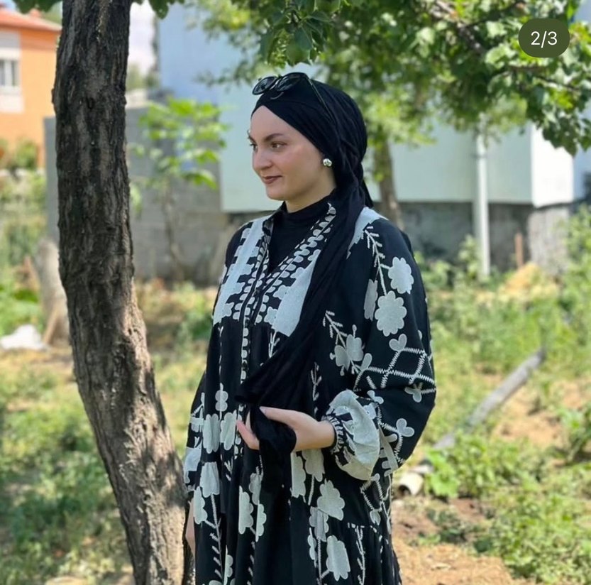 Uzun Siyah Etnik Desenli Püsküllü Elbise - Görsel 2