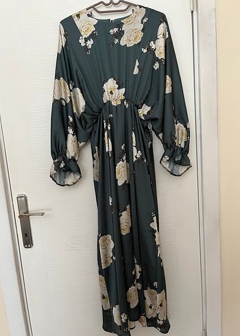 Uzun Bohem Kadın saten tesettür elbise - Görsel 2