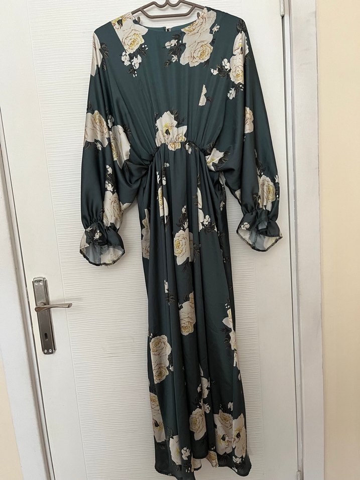 Uzun Bohem Kadın saten tesettür elbise - Görsel 2