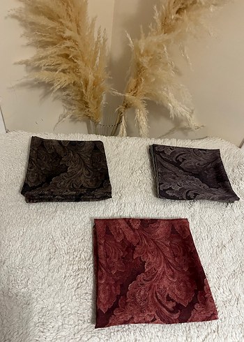 Bordo tonlarında klasik desenli şık eşarp - Görsel 5