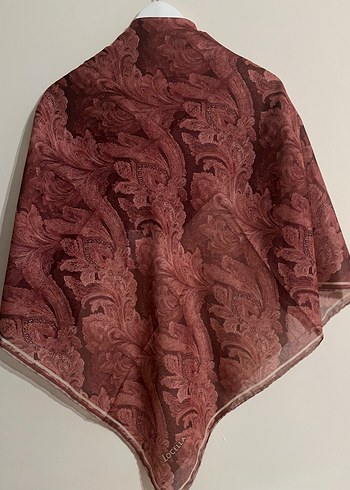 Bordo tonlarında klasik desenli şık eşarp - Görsel 2