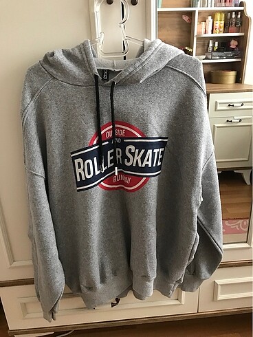 Roller skate sweatshirt