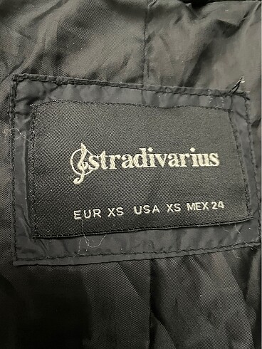 34 Beden Stradivarius mont