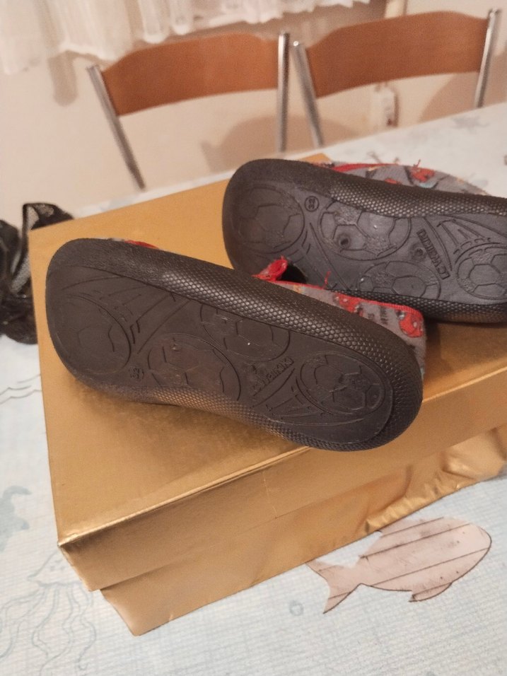 Gri Erkek Çocuk Baskılı Sıcak Terlik - Görsel 4