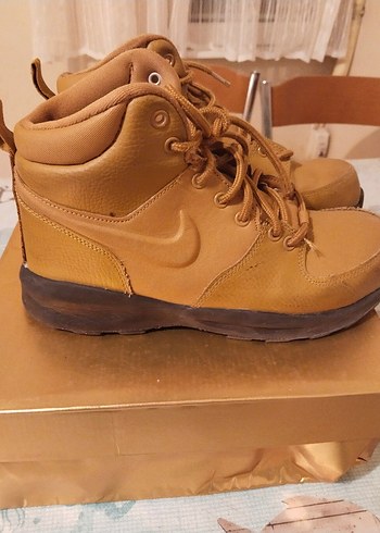 Nike Bej Erkek Bağcıklı Bot