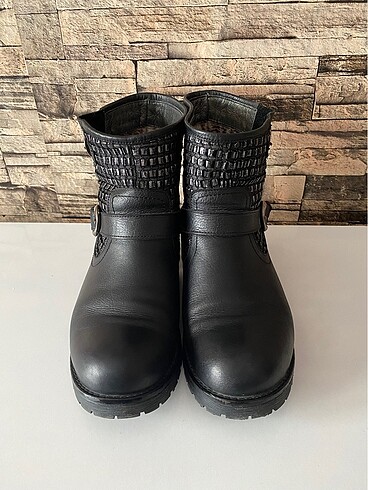 Zara Bulldozer 40 Numara Siyah Kadın Bot