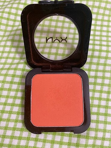 NYX Allık