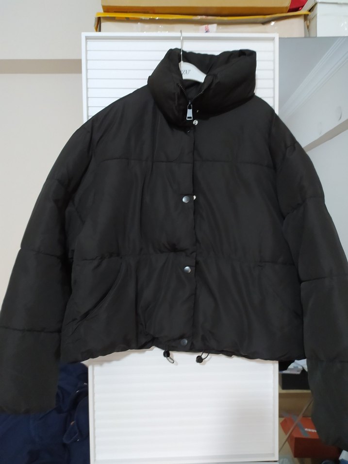 Düğmeli Siyah Midi Kadın Mont - Görsel 2