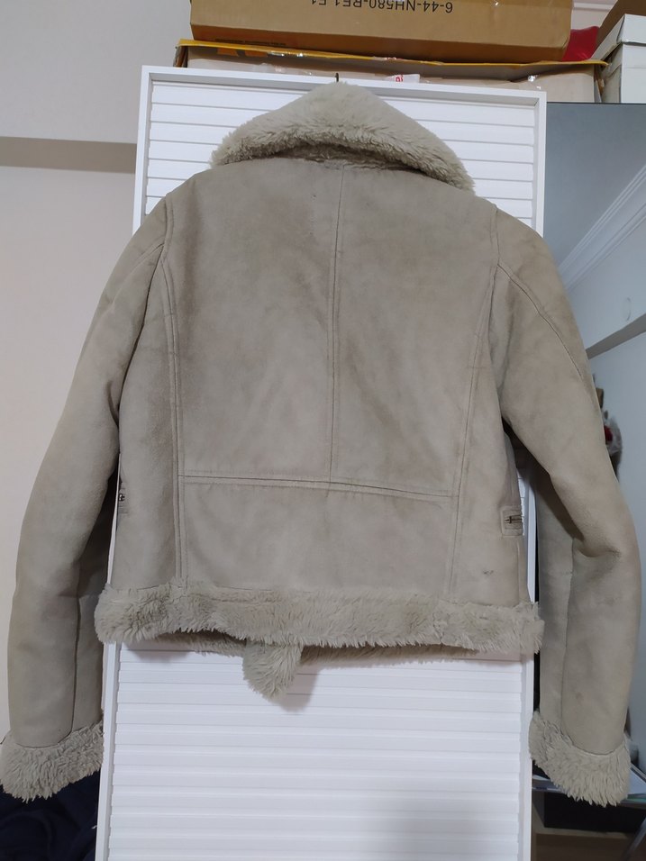 Pull&Bear Kürk Detaylı Bej Süet Kadın Ceket - Görsel 3