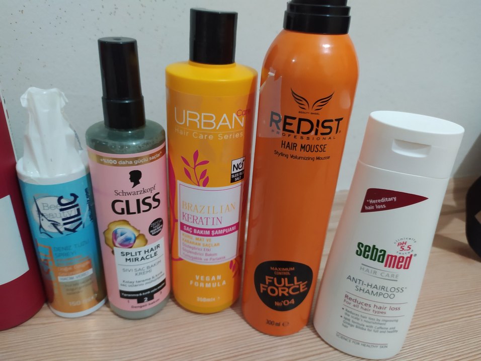 Karışık Saç Bakım Şampuanları ve Spreyleri - Görsel 3