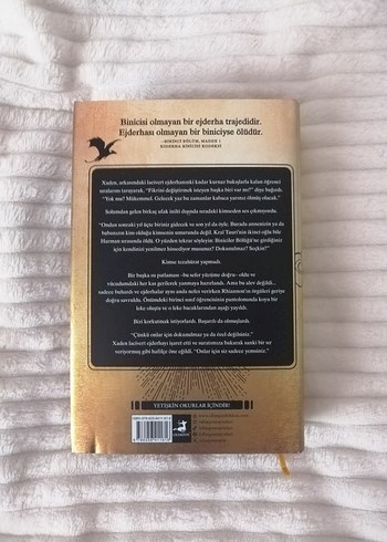  Beden Dördüncü Kanat - Rebecca Yarros