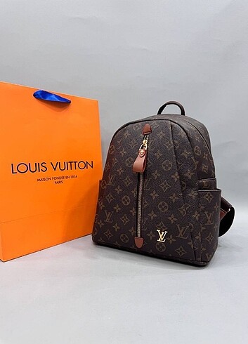 Louis Vuitton Sırt Ölçüleri 28*33 cm Kod 1124