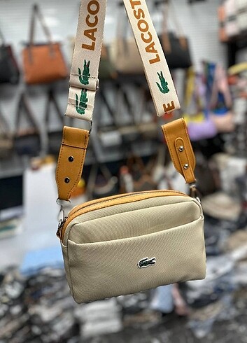 Lacoste çapraz çanta 